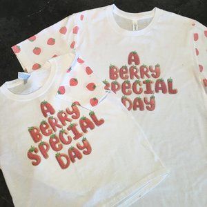 TOOK TO CONSIGNMENT STORE Matching Mom and Me Strawberry Print T-Shirts
